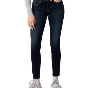Silver Aiko Skinny Dark Rinse Jeans Size 28